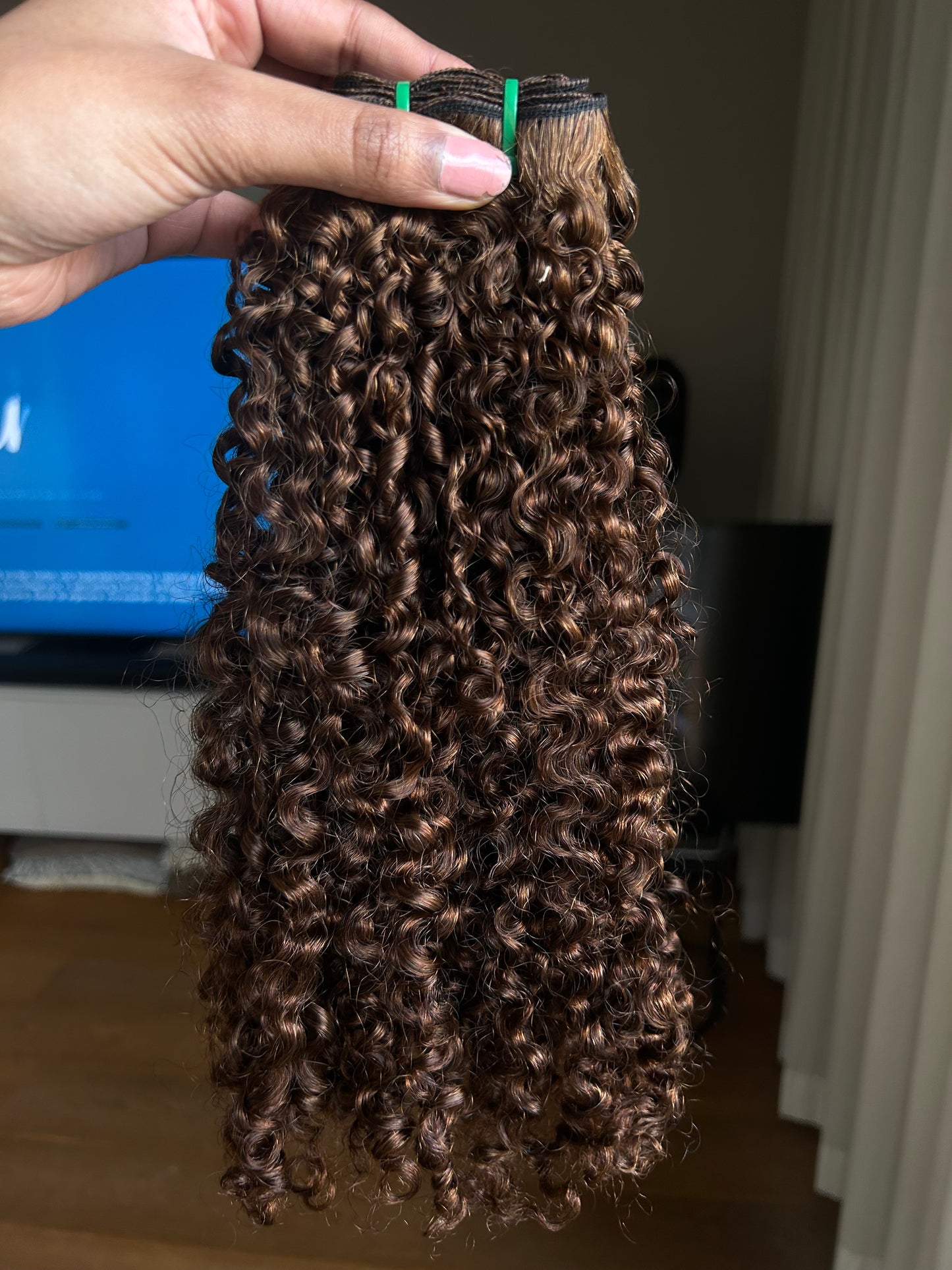 PIXIE CURLY