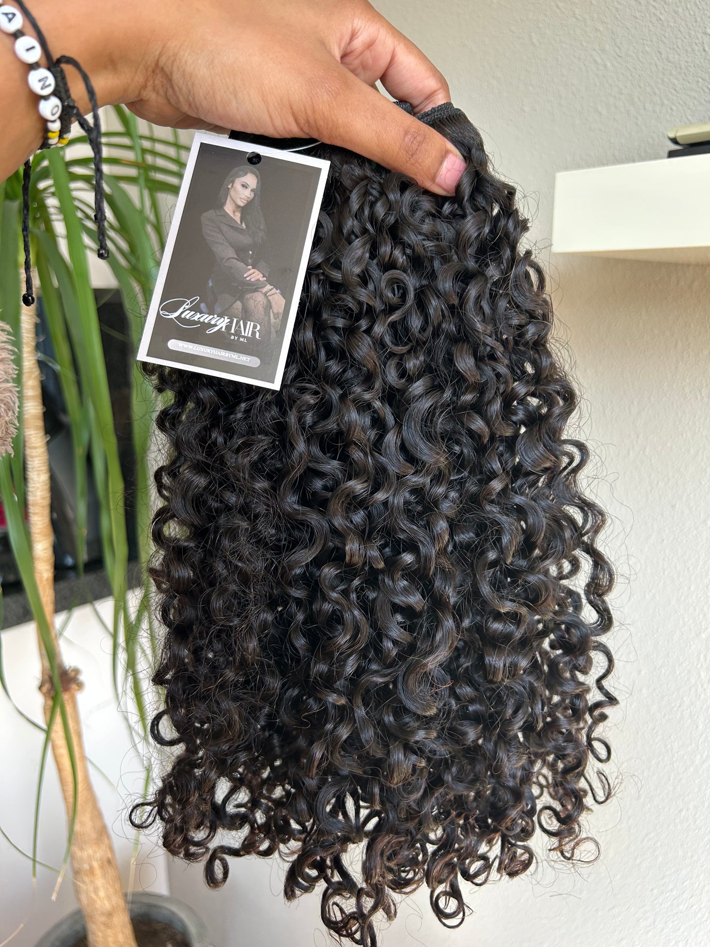 PIXIE CURLY